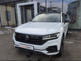 Volkswagen Touareg 3.0 TDI DSG Vzduch